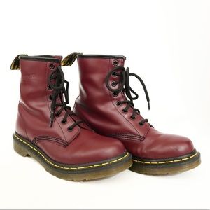 Dark red 8 eye doc dr martens combat boots sz 8